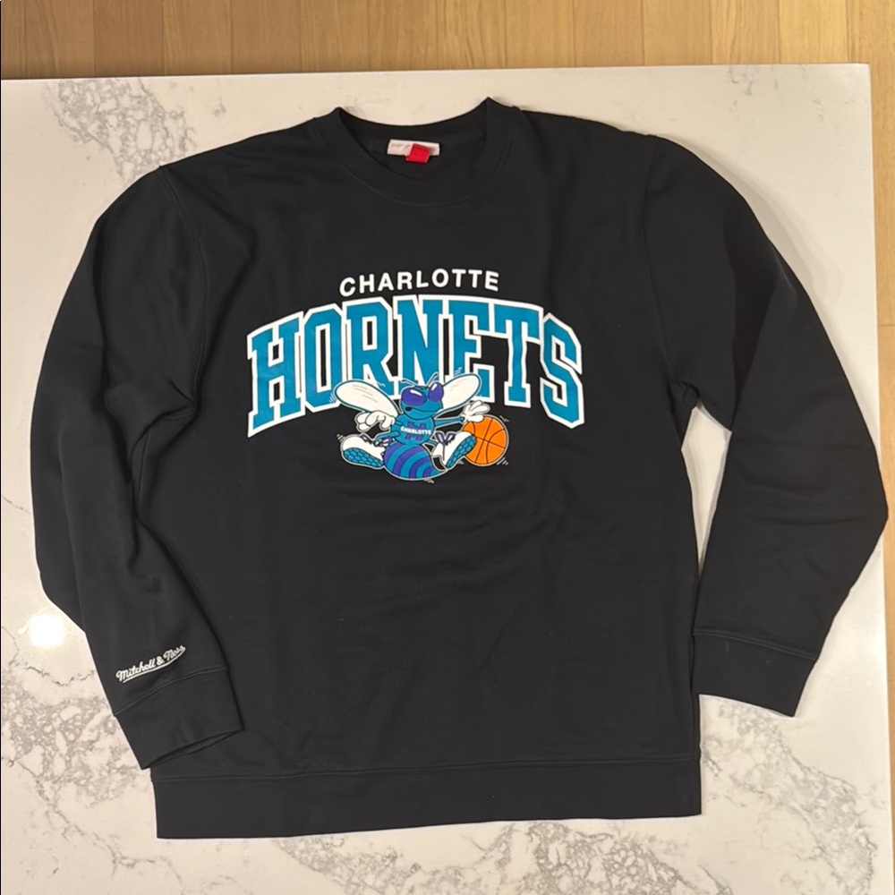 Mitchell & Ness Vintage Charlotte Hornets Black Sweatshirt Size XL